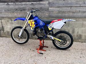 YAMAHA 250 YZ
