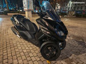 SCOOTER METROPOLIS DE 2023