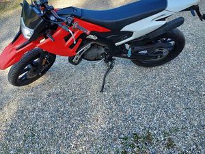 MOTO GILERA SMT 50