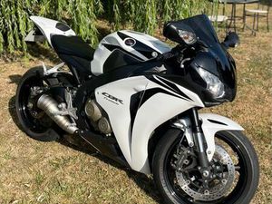 HONDA CBR 1000 RR 2009