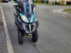 SCOOTER 400 MP3