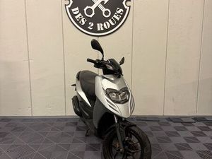 PIAGGIO TYPHOON 50 CM3 REGLEMENT POSSIBLE EN 4-10 FOIS PAR CARTE BANCAIRE - LIVRAISON POSSIBLE