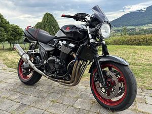 SUZUKI GSX 1400