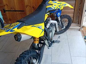 YCF 125