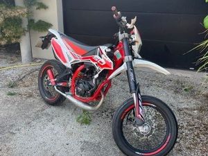 MOTO 50 CM3 BETA RR 50 MOTARD TRACK