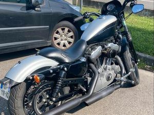 HARLEY SPORTSTER NIGHTSTER