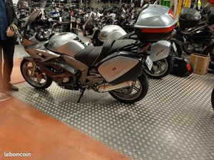 HONDA CBF 1000 ABS TRAVEL ÉDITION HISTORIQUE COMPLET ET FACTURES