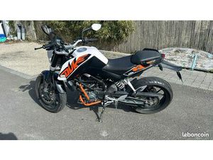 KTM DUKE 125