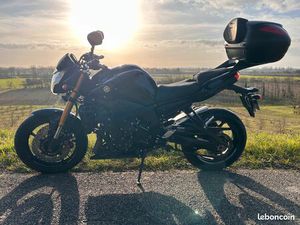YAMAHA FZ8 2011