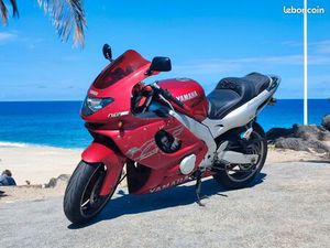YAMAHA YZF600R THUNDERCAT