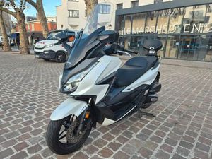 FORZA 125 | REVISION A JOUR