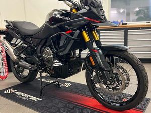 SUZUKI V-STROM 800 DE