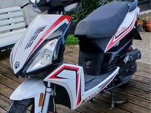 SCOOTER VASTRO GECKO 4T