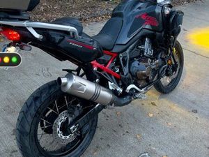 AFRICA TWIN BOITE DCT NOIR/ROUGE SOUS GARANTIE HONDA