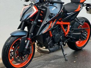 KTM 1290 SUPERDUKE R - GARANTIE 2028