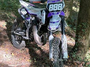 125 SX