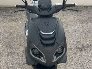 SCOOTER PEUGEOT SPEEDFIGHT 4T SPORTLINE