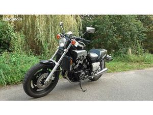 YAMAHA 1200 VMAX
