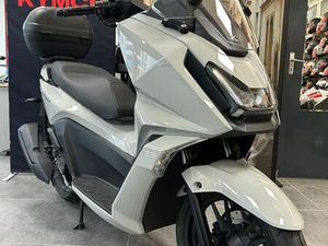 KYMCO SKYTOWN 125