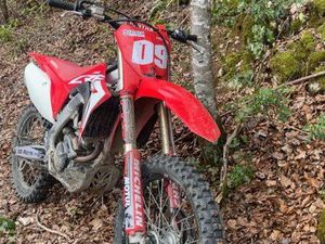 250 CRF R