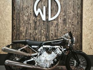BROUGH SUPERIOR SS100 ULTIMATE N°14/19