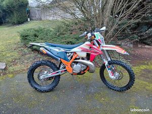 300 KTM 2023