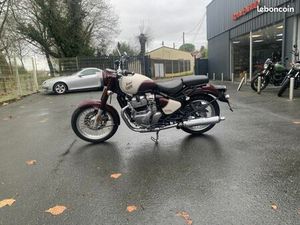 ROYAL ENFIELD CLASSIC 650 VALLAM RED