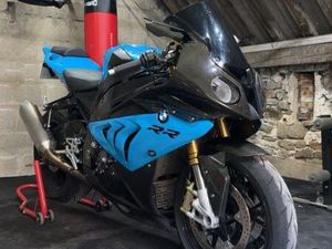 BMW S1000RR