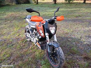 125 DUKE KTM