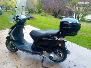 SCOOTER PIAGGIO FLY 125