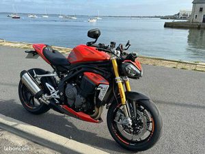 TRIUMPH SPEED TRIPLE 1200 RS 2024