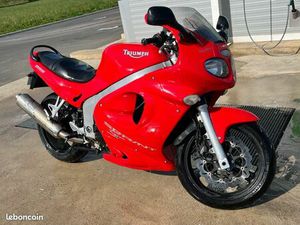 TRIUMPH 955 SPRINT ST