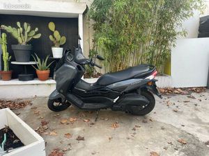 YAMAHA N MAX 125