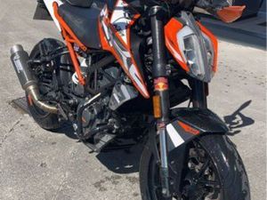 KTM DUKE 125