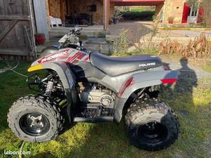 QUAD POLARIS PHOENIX 200 – TRÈS BON ÉTAT