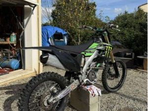 VEND 250 KXF 2009