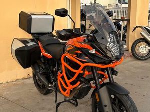 KTM 1090 ADVENTURE