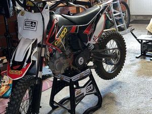 DIRT 140 YX