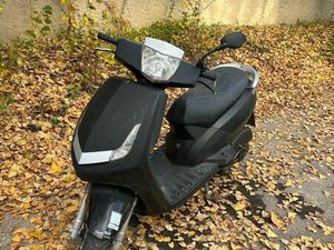 SCOOTER PEUGEOT VIVA CITY 50 CC