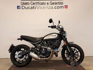 DUCATI SCRAMBLER 800 ICON DARK