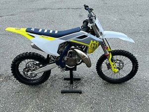 KARLSTRÖMS MOTOR AB, SALA