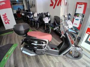 VELOCIFERO TENNIS 125 € 2.850,00 TUTTO INCLUSO