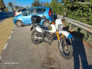 MOTO SUZUKI 125 DRSE