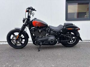 SOFTAIL STREET BOB 114 FXBBS