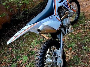 MOTO KAYO T4 250 CM3 NEUVE