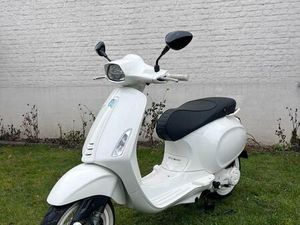 ② VESPA SPRINT CLASSE B 2024