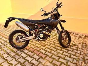 FANTIC MOTARD 125 - 2023