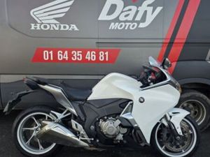 HONDA VFR 1200 F 2010 1200 CM3 | MOTO ROUTIÈRE | 54 975 KM | BLANC | 77100 MEAUX