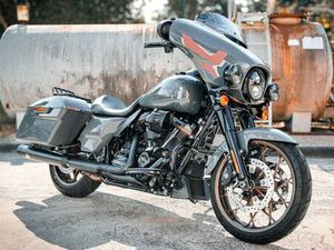 HARLEY-DAVIDSON FLHXST STREET GLIDE ST 117 - J&H - TOP!