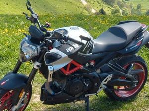 APRILIA SHIVER 900